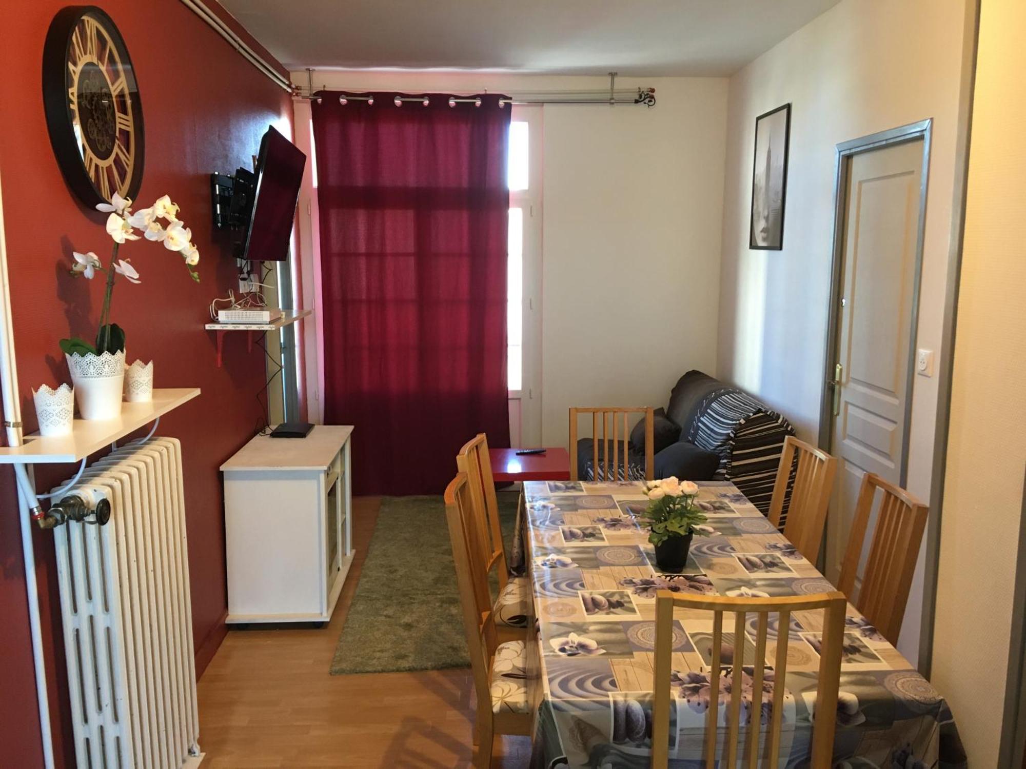 Bel Appartement A Dijon 1 Bagian luar foto